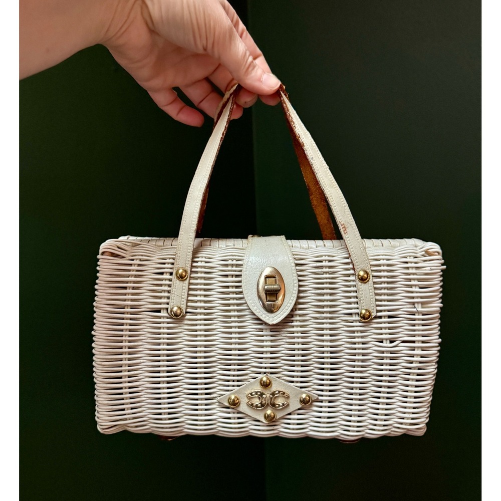 Vintage White Wicker Top Handle‎ Handbag Made in Hong Kong
